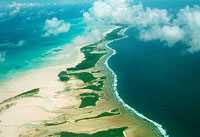 Най-малко осем ниско разположени острова, някога част от Микронезия, изчезнаха