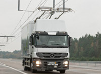 Компанията Siemens разработи технологията eHighway което позволява на камионите да