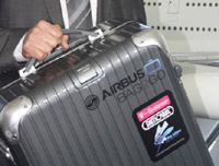 Airbus съвместно с мобилния оператор T-Mobile и производителя на чанти