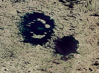 Изследователи решиха загадката на двойния кратер в Канада Някои кратери