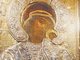 Стотици вярващи се включиха в шествие в Бачковския манастир с чудотворната иконата на Света Богородица