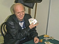 Наследник на Марко Тотев показва уникалната ръка, замесена в една от типичните истории